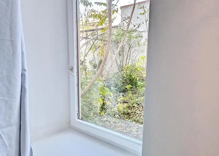 Homestay Cozy In Lugner Area Vienna