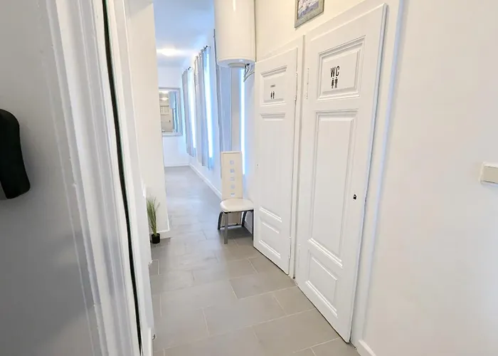 Cozy In Lugner Area * Vienna