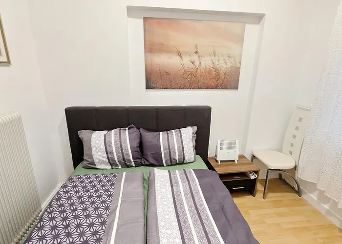 Cozy In Lugner Area Homestay Vienna