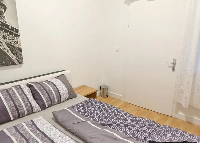 Homestay Cozy In Lugner Area